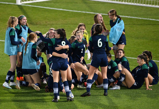 中继续保持 中继续保持