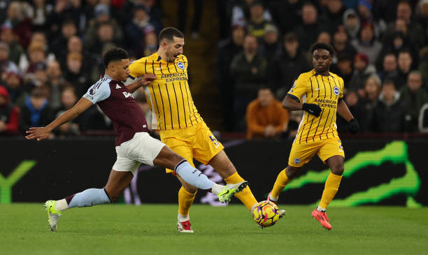 在一个充满 在一个充满